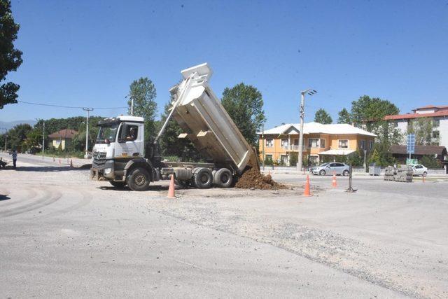 Düzce Belediyesinden yeni güzergahlara düzenleme