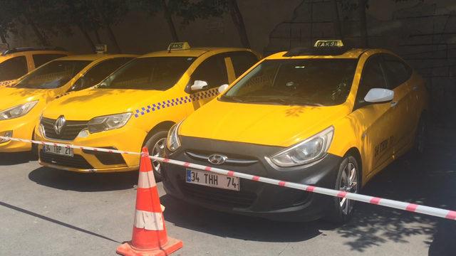 İstanbul'da organize taksi dolandırıcılığı: 23 gözaltı (Geniş haber) 