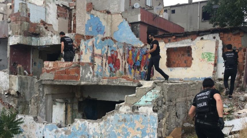 Beyoğlu'nda uyuşturucu operasyonu