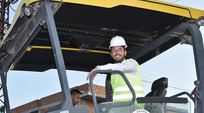 Ceyhan&rsquo;da ilk asfalt &ccedil;alışması