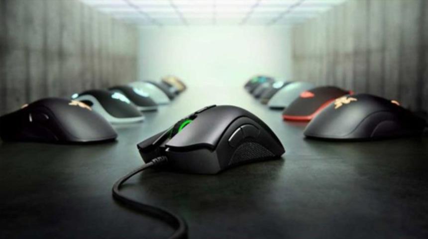 Razer DeathAdder rekora kafa Attı