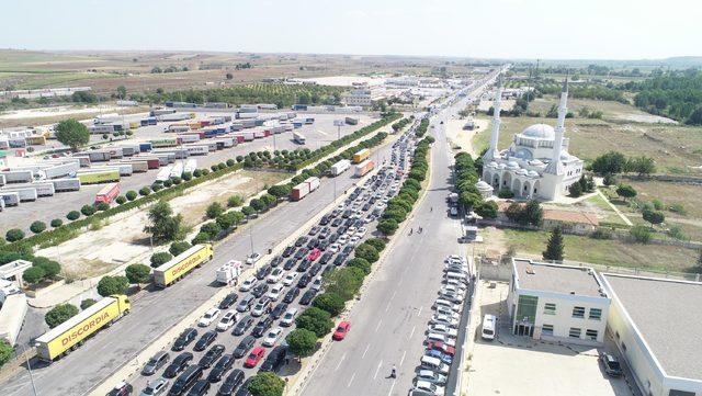 Kapıkule'de gurbetçinin kuyruk çilesi 'sıra matik' ile çözülecek