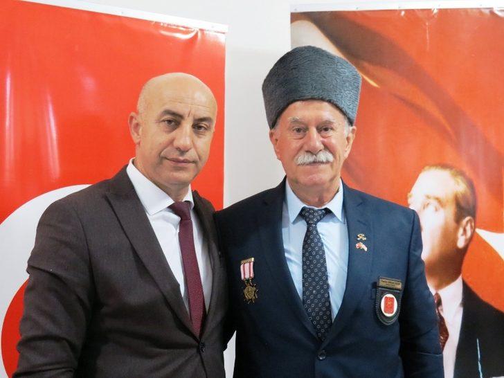 Susurluklu Kıbrıs Gazilerine madalya G1