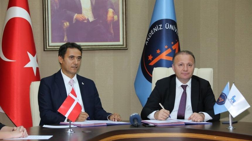 Novo Nordisk’ten, Akdeniz Üniversitesi’ne Klinik Araştırma Desteği