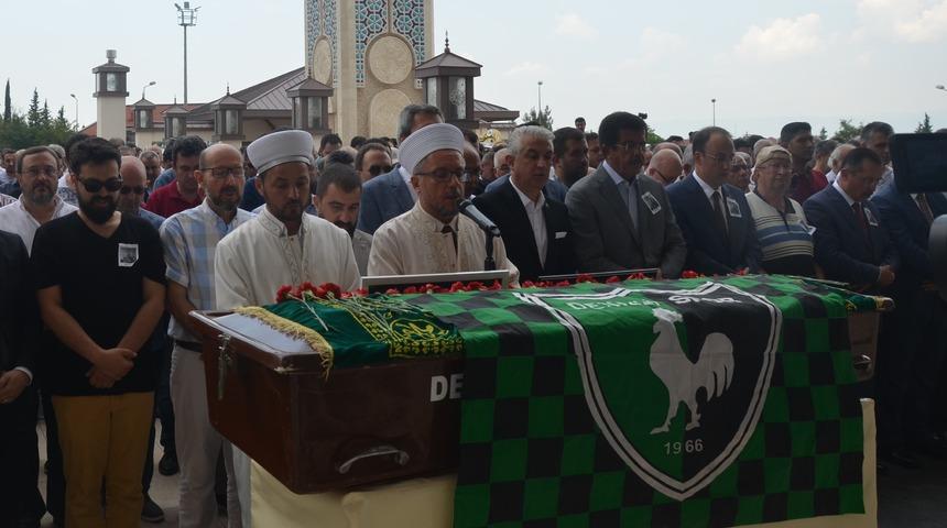 Denizli'de iş adamının cenazesinde şok! Helallik istenince...