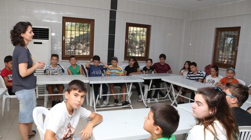 Eğlenerek &ouml;ğreniyorlar