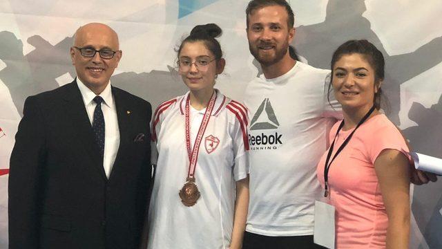 Denizlili taekwondo sporcusu Türkiye 3’üncüsü oldu