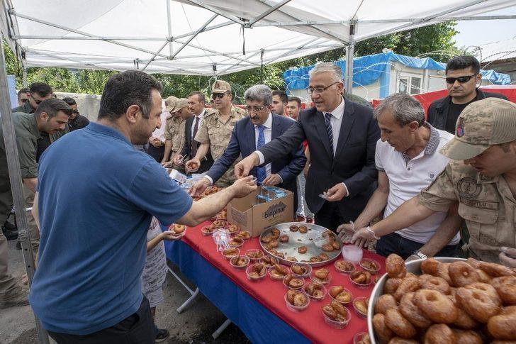 Şehit Jandarma Uzman Çavuş Kenan Karakuzu için mevlit okutuldu G3