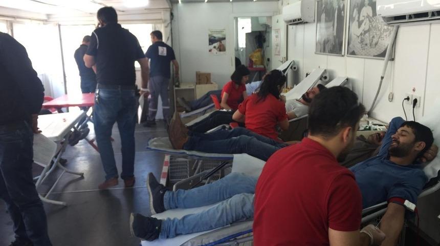 Karlıova&rsquo;da 200 &uuml;nite kan bağışı yapıldı