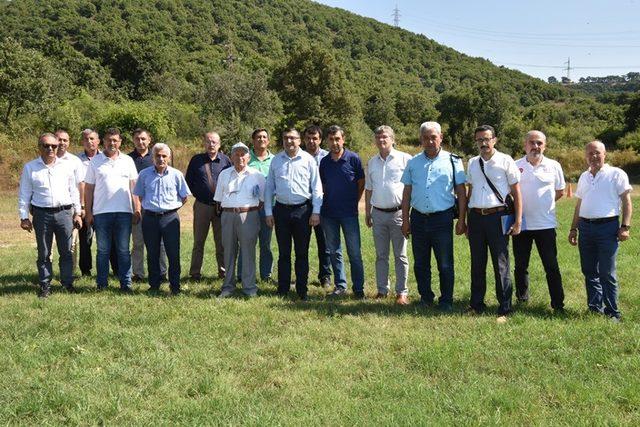 Çan Belediye Başkanı Öz, güreş sahasını inceledi