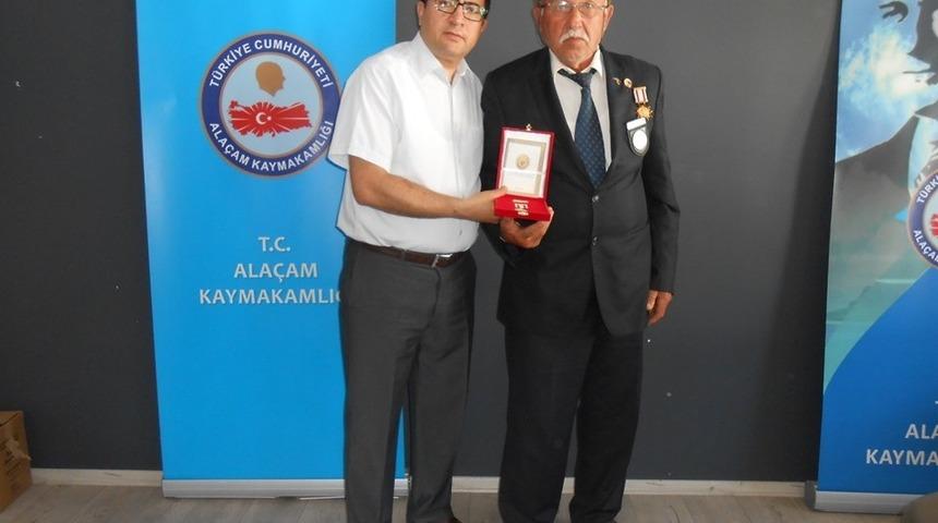 Gazilere Milli M&uuml;cadele madalyası