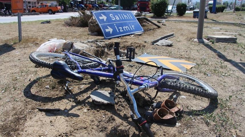 Karayolunda aracın çarptığı bisikletli çocuk yaşama tutunamadı