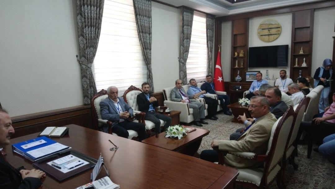 Karadeniz&rsquo;deki gazeteciler Bayburt&rsquo;ta buluştu