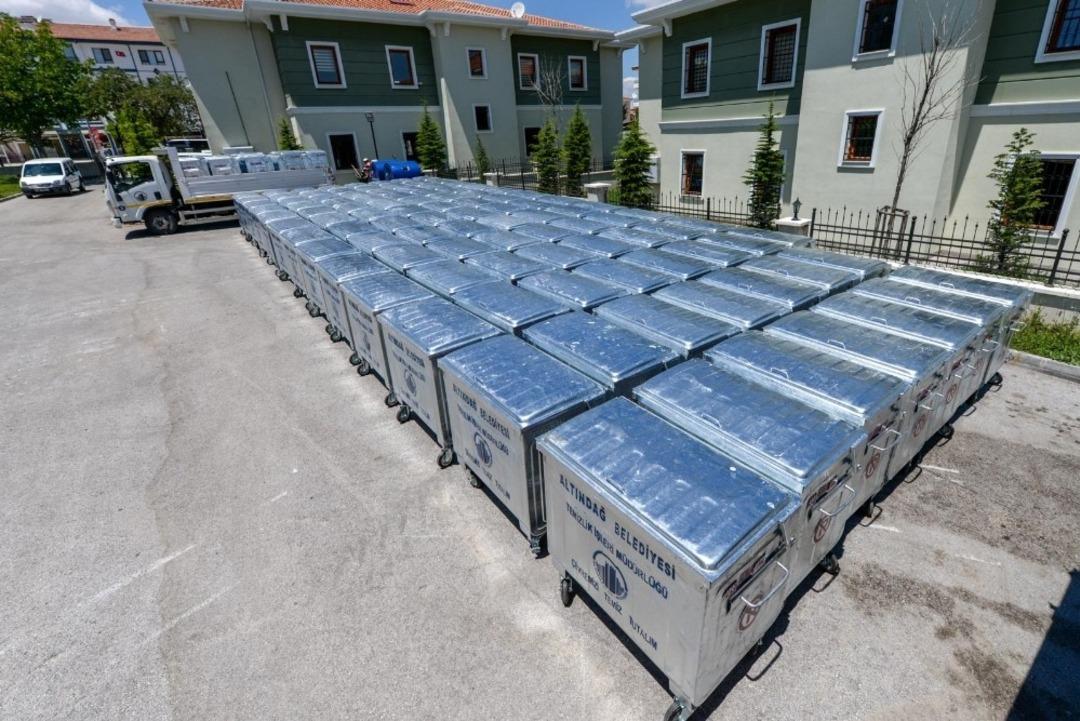 Her mahalleye &ccedil;&ouml;p konteyneri