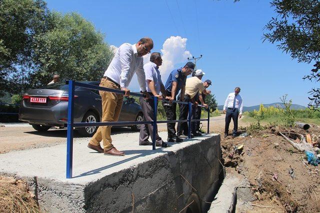 Dumlupınar Ağaçköy Şehitliği’nde bakım ve onarım çalışmaları