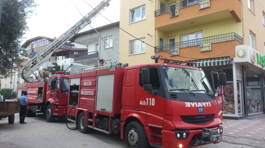 Bilecik’te çatı yangını