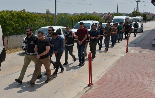 Adana merkezli FETÖ operasyonunda 32 şüpheli adliyede