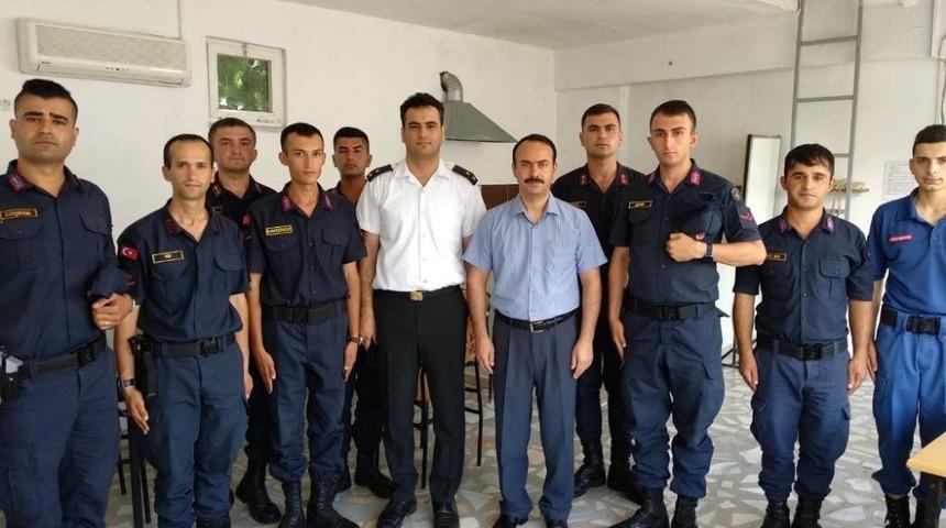 Kaymakam Taşdan, kamu kurumlarını denetledi