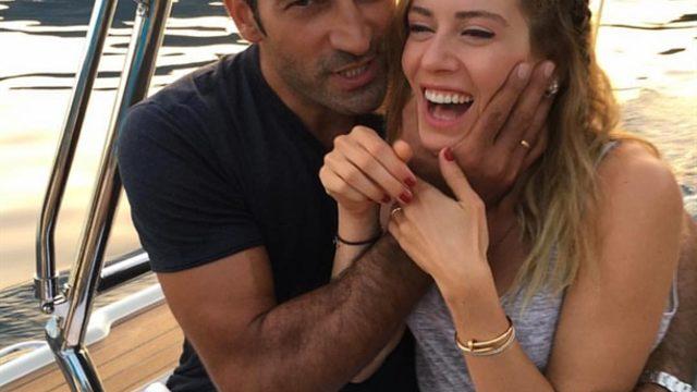 Sinem Kobal'dan flaş itiraf! 3 yıl önce evlenmişlerdi