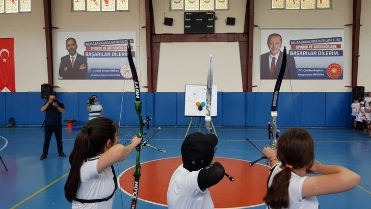 Develi’de Yaz Spor Okulları Muhteşem Gösterilerle Açıldı G3