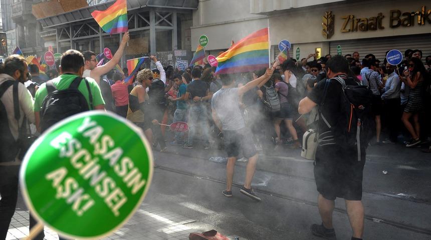 İstanbul'da Onur Y&uuml;r&uuml;y&uuml;ş&uuml; 5 yıldır neden yapılamıyor?