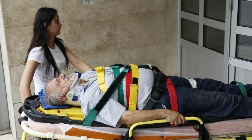 İşe başladığı g&uuml;n kamyonu devirdi