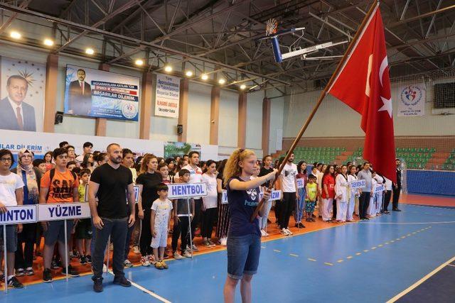 Nevşehir’de yaz spor okulları bin 500 öğrencinin katılımıyla başladı