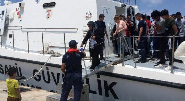 Edirne'de, lastik botta 43 kaçak yakalandı