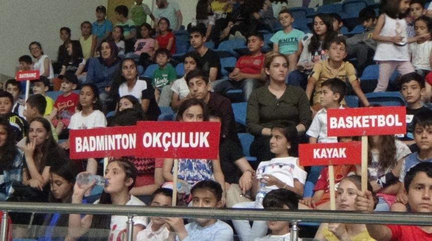 Hakkari&rsquo;de &ldquo;Yaz spor okulları&rdquo; başladı