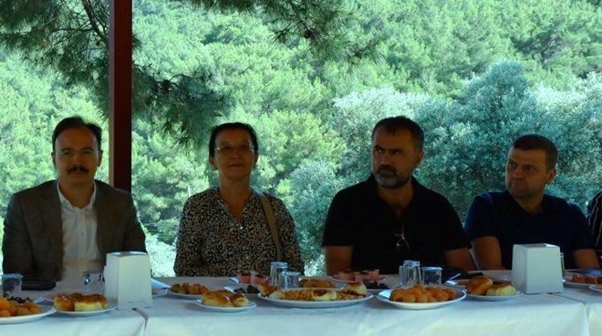 Kazak Türk’ü Şiraz Doğru dualarla anıldı