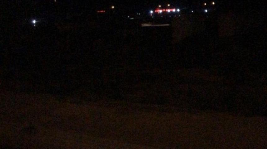 Otomobil köprüye çarptı: 1 yaralı