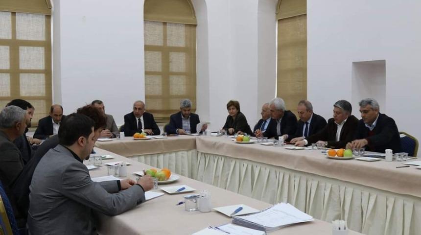 Diyarbakır&rsquo;da trafik y&ouml;nlendirme levhalarının arttırılması i&ccedil;in &ccedil;alışma başlatıldı