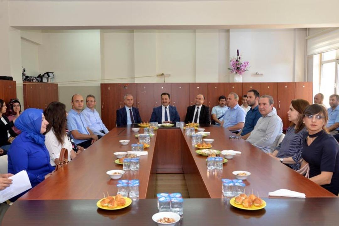 &Ouml;ğretmenlerle &rsquo;Bireysel Gelişim&rsquo; etkinliği