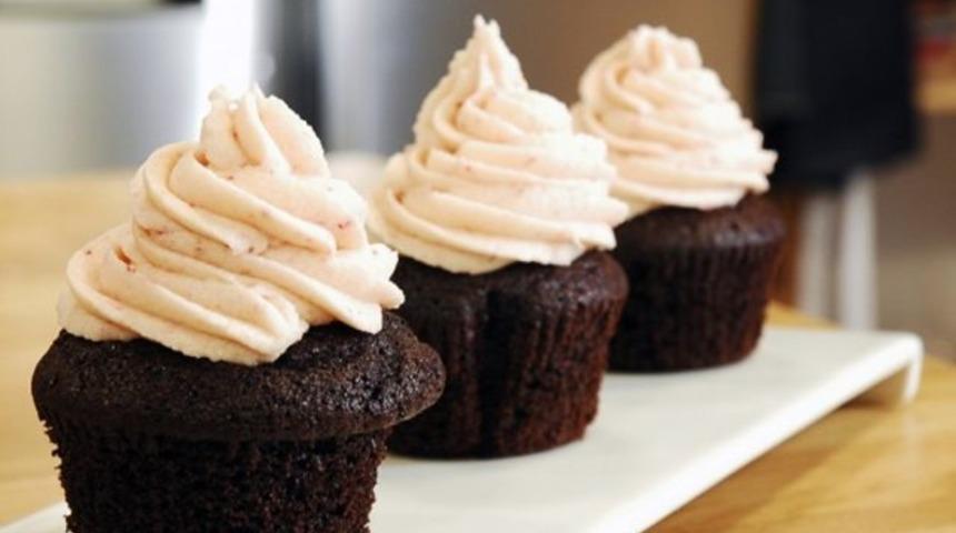 Muzlu mini pasta nasıl yapılır?