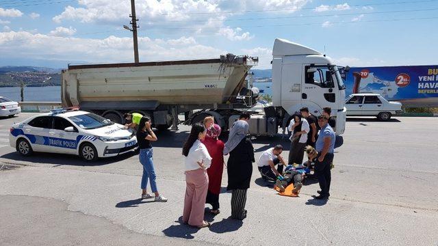 Gemlik’te motor kazası ucuz atlatıldı