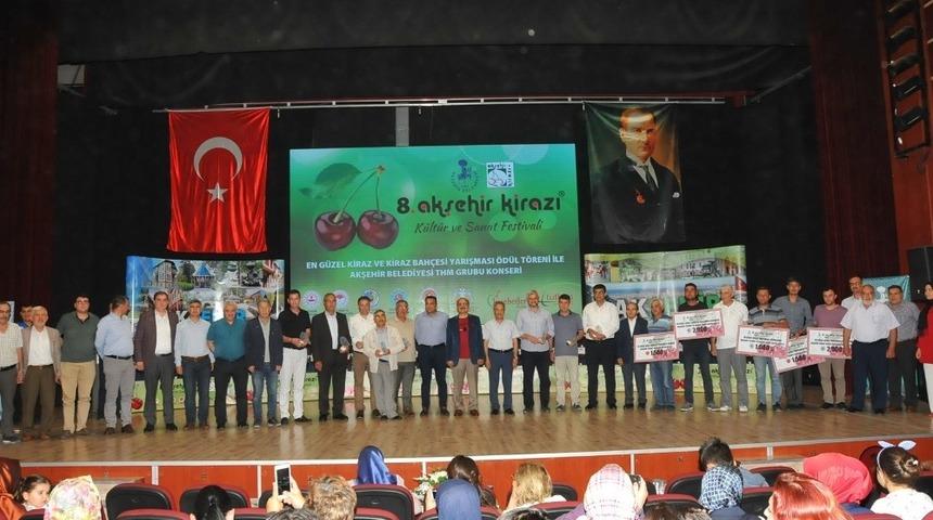 8. Akşehir Kirazı K&uuml;lt&uuml;r ve Sanat Festivali yapıldı