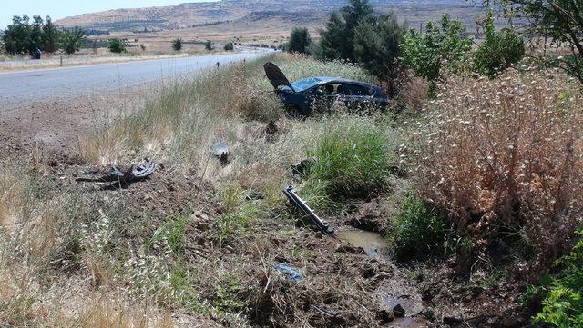 Kilis’te otomobil devrildi: 4 yaralı