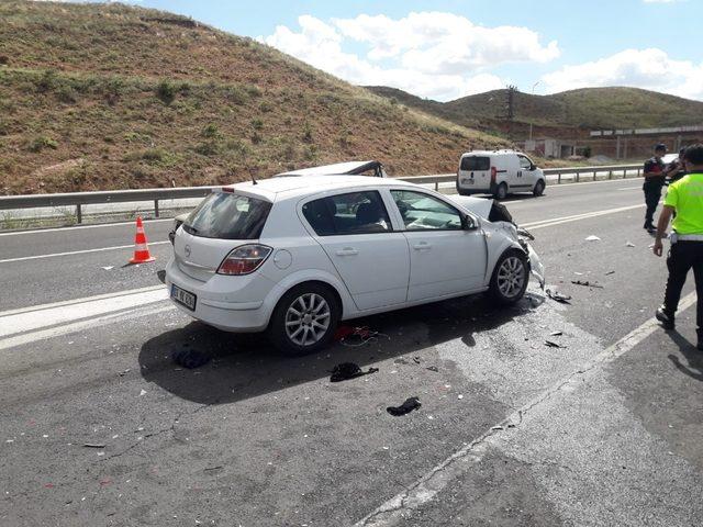 Kırıkkale’de feci kaza: 1 ölü, 5 yaralı