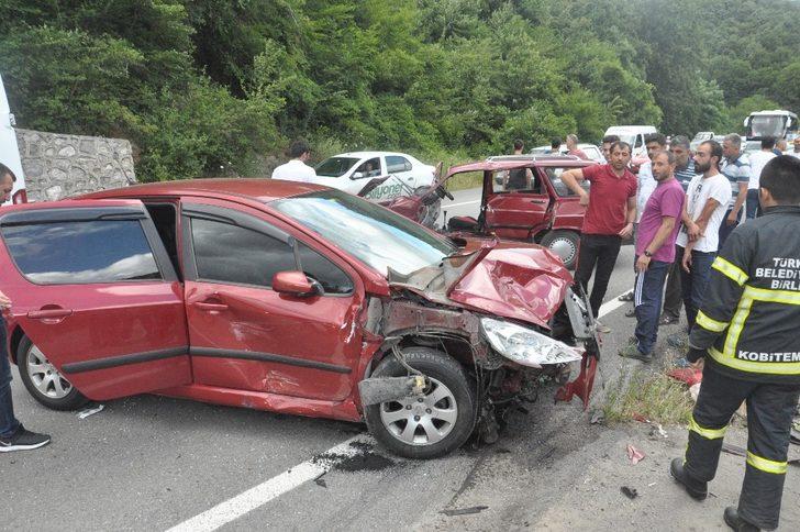 Zonguldak’ta meydana gelen kazada 1’i ağır 5 kişi yaralandı G4