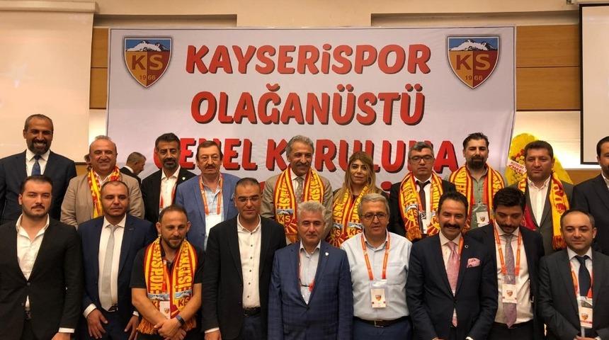 Kayserispor Y&ouml;netimi g&ouml;rev dağılımı yaptı