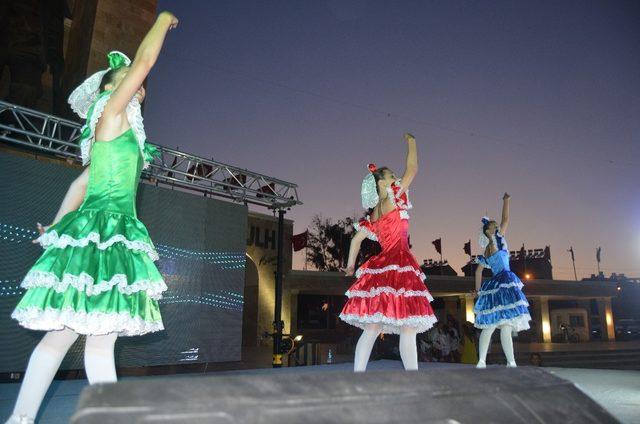 Didim’de Uluslararası Çocuk Festivali düzenlendi