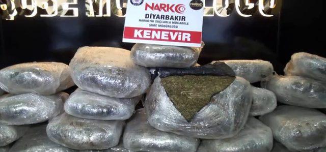 Diyarbakır'da 147 kilo 500 gram esrar ele geçirildi