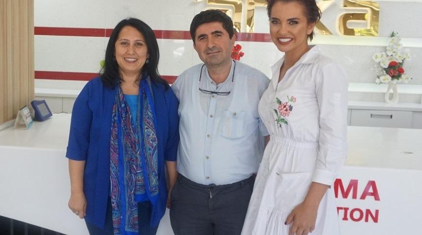 &Uuml;nl&uuml; sunucu Anka&rsquo;ya hayran kaldı