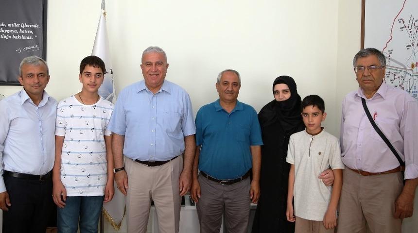 Başkan Atay, LGS birincisini ağırladı