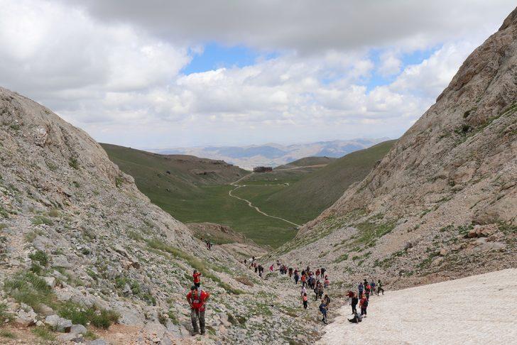 Bolkar Gölü'nde mest eden güzellik G4