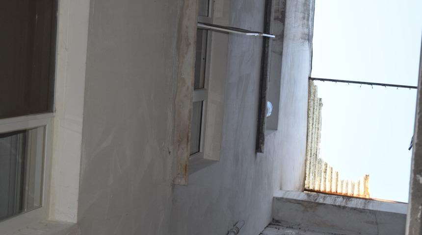 Havalandırma boşluğuna düşen lise öğrencisi feci şekilde can verdi