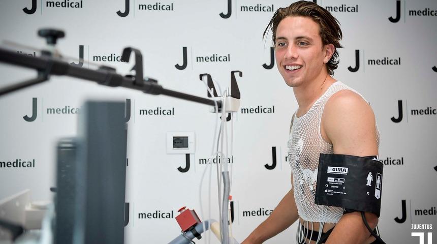 Juventus, Pellegrini'yi alıp, Spinazzola'yı Roma'ya sattı