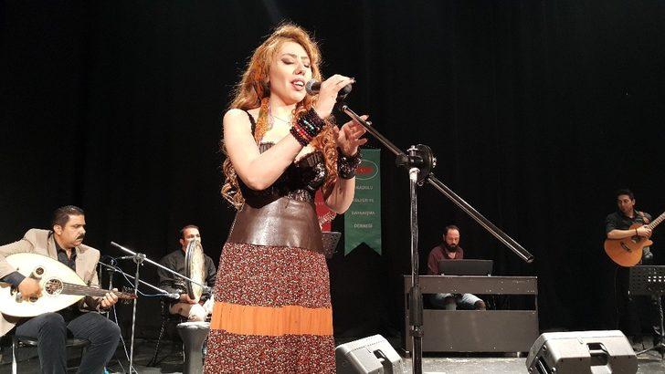 Eskişehir’de ‘5 Dilde Muhteşem Konser’ coşkulu geçti G5