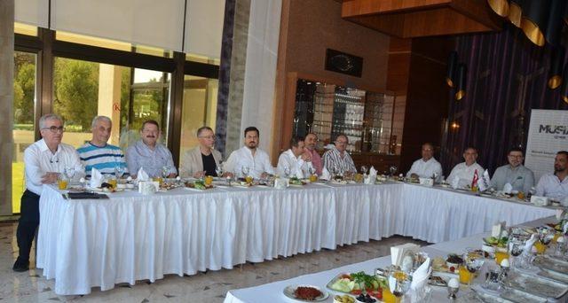 MÜSİAD Karlsruhe Şubesinden İzmir’e iş birliği ziyareti