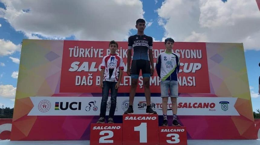 Kayserili Bisikletçiler 2 Altın, 2 Gümüş madalya ile döndü